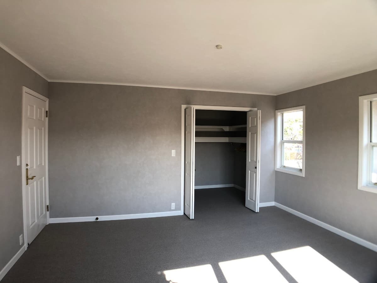 I輸入住宅の内装塗装